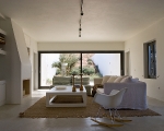 1262878886-aloni-interior