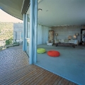 floor-to-ceiling-windows-that-automatically-open-and-close