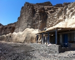 vlychada_santorini_spitoskylo_02