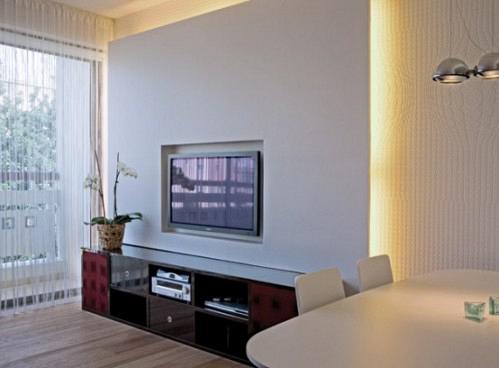 red-white-apartment-decor-7-554x408