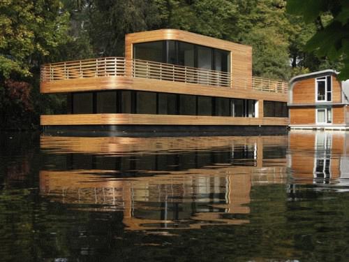 HouseboatEilbekkanalRostNidereheArchitects1