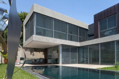 1286996520-foto4-1000x666